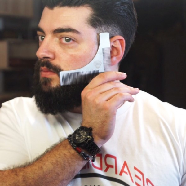 Peineta para Barbas Beardilizer